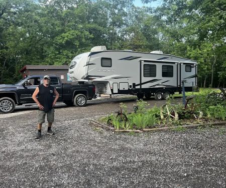 Hanson Hills Campground