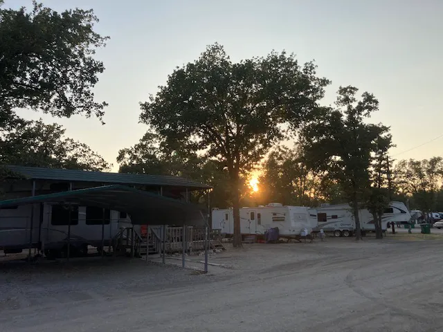 Hideaway RV Park | Quinlan, TX Picture 3