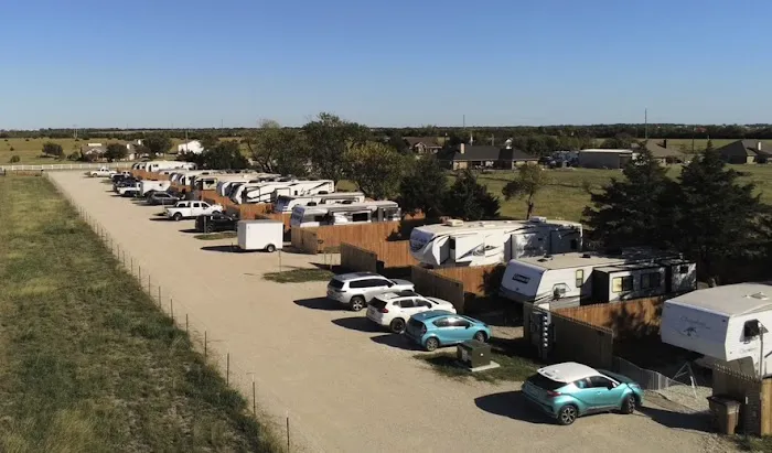 Le Chateau RV Park Picture 7