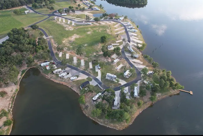 The Peninsula at Lake Fork RV Park Picture 10