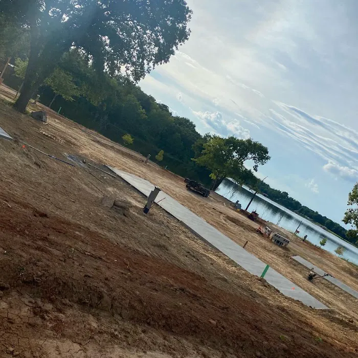 The Peninsula at Lake Fork RV Park Picture 9
