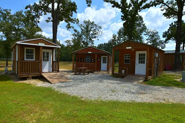 The Oaks of Alba RV Community Picture 1