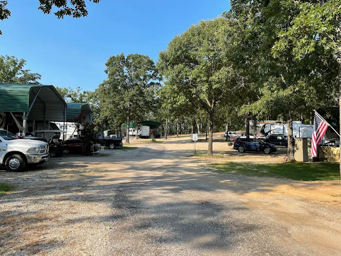 The Oaks of Alba RV Community Picture 7