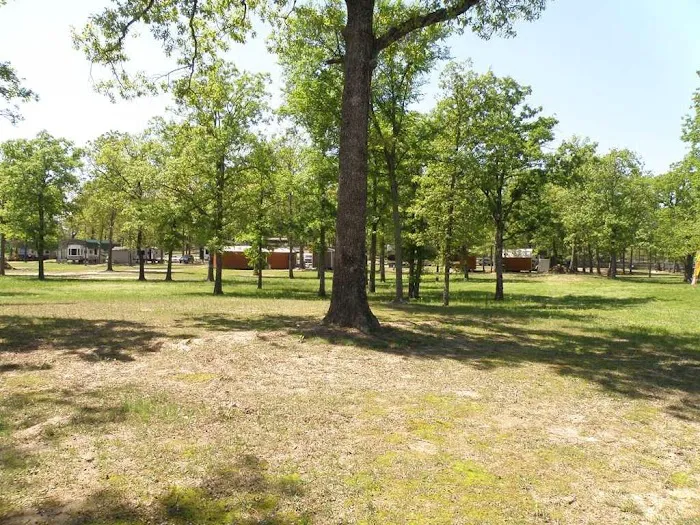 The Oaks of Alba RV Community Picture 6