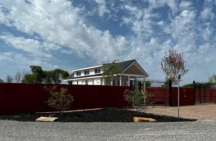 Princeton Luxury RV Park Picture 3