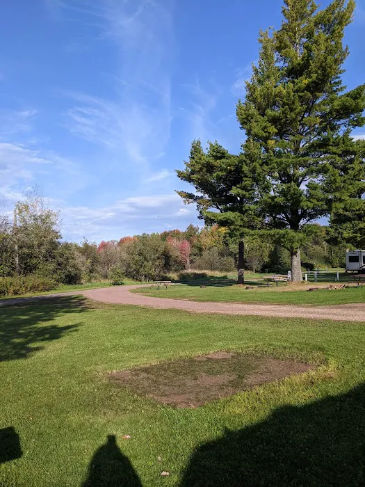 River Road RV Park and Campground Picture 3