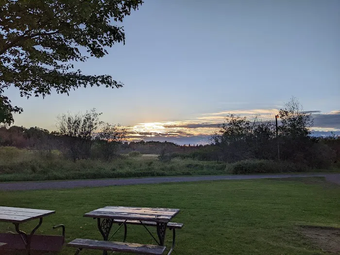 River Road RV Park and Campground Picture 6