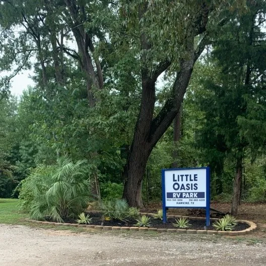 Little Oasis RV Park Picture 9