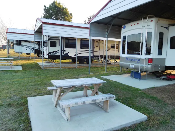 Roadrunner Acres RV Ranch Picture 3