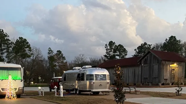 Avinger Station RV Park Picture 2