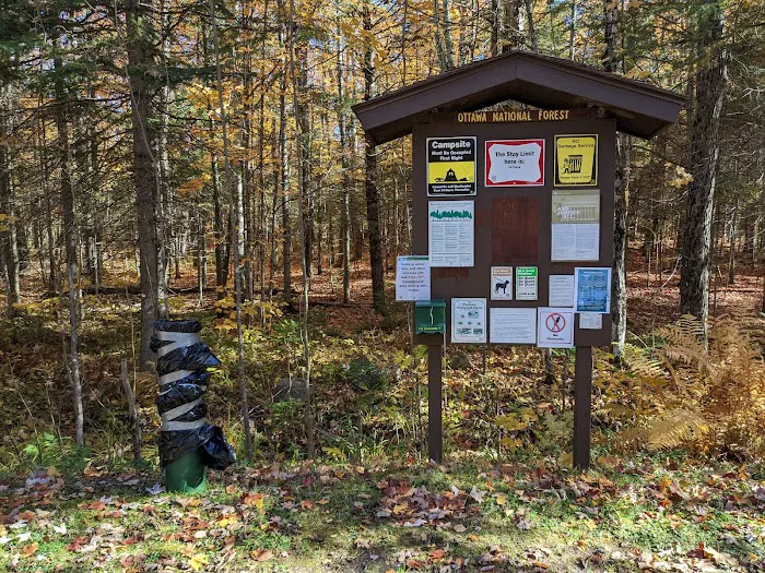 Bobcat Lake Campground Picture 9