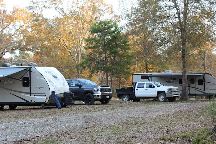 Four Oaks RV Park Picture 1