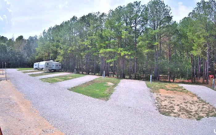 Cascading Falls RV Park Picture 3