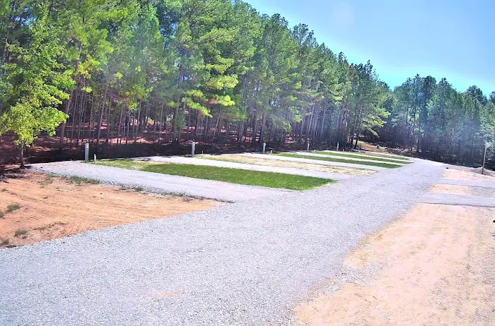 Cascading Falls RV Park Picture 10