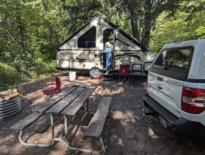 Lost Creek Outpost Campground Picture 2