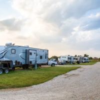 Queen & Duke RV Resort ico