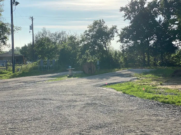 Two Bridges Ranch Tiny Home Resort, RV Park and Horse Hotel Picture 4