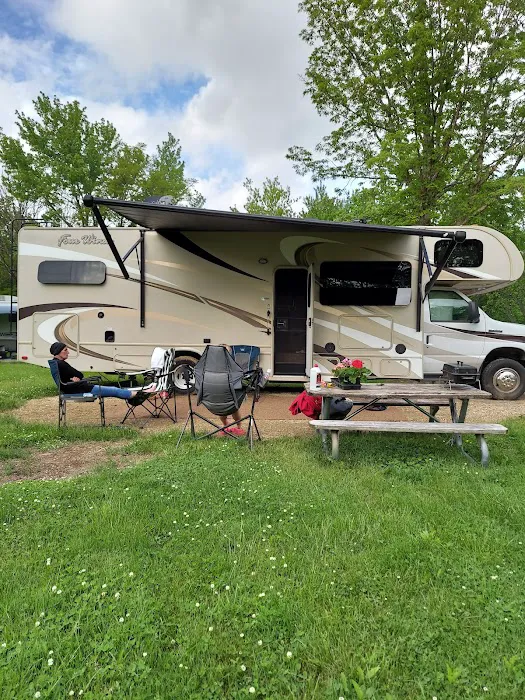 Wallashuck Campground Lake Red Rock Picture 1