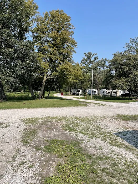 Wild Oak Campground Picture 4
