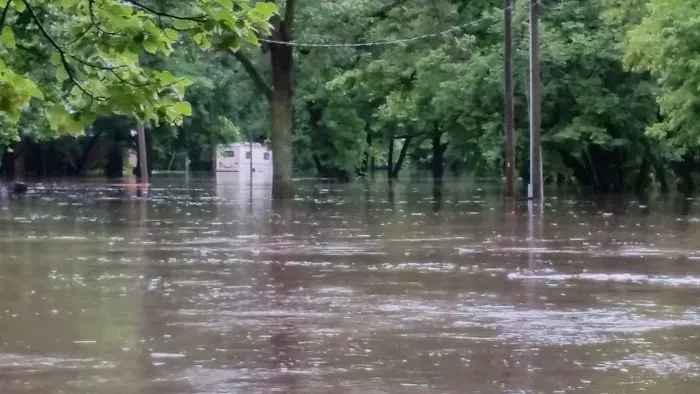 Wild Oak Campground Picture 7