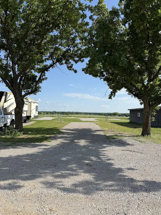 Indian Trails RV Park - Marietta OK Picture 5