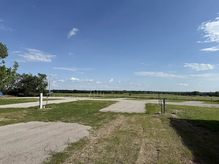 Indian Trails RV Park - Marietta OK Picture 2
