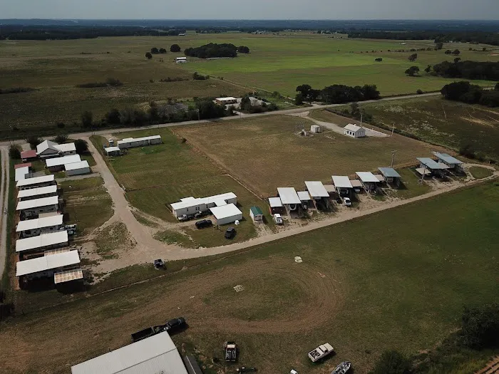 Red River R RV Park & Self Storage Picture 4