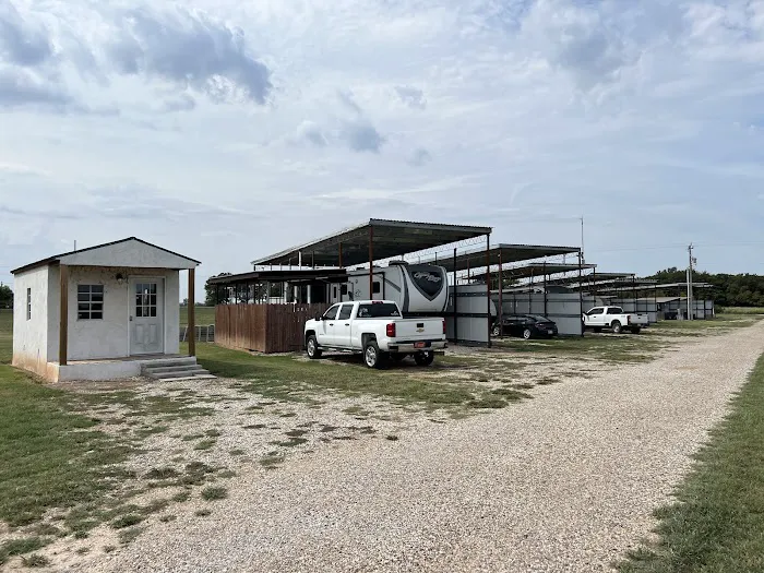 Red River R RV Park & Self Storage Picture 5