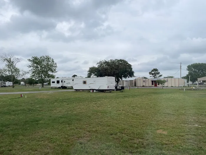Red River Ranch Rv Resort Picture 8