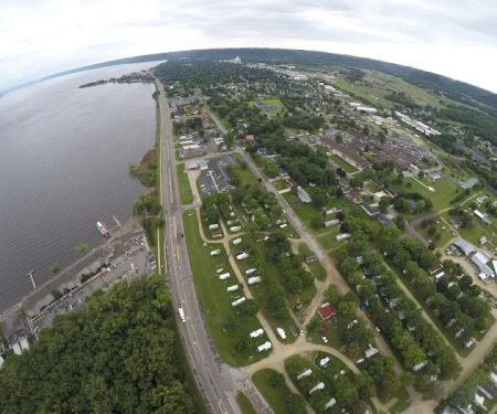 Lake Pepin Campgrounds & Trailer