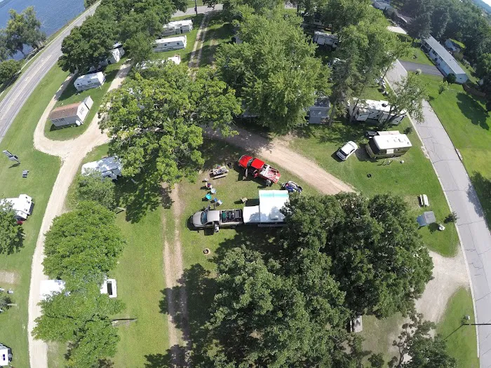 Lake Pepin Campgrounds & Trailer Picture 7
