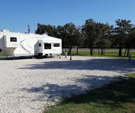 Four Aces Highway 82 RV Park