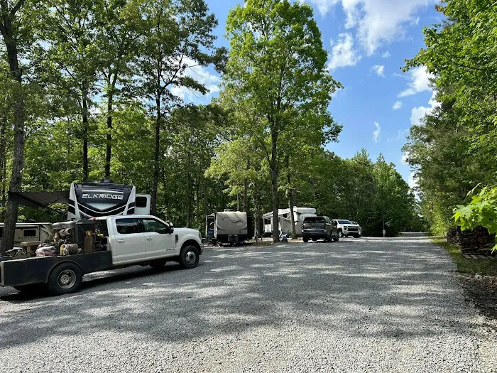 Oakhill Campground & RV Park Picture 8