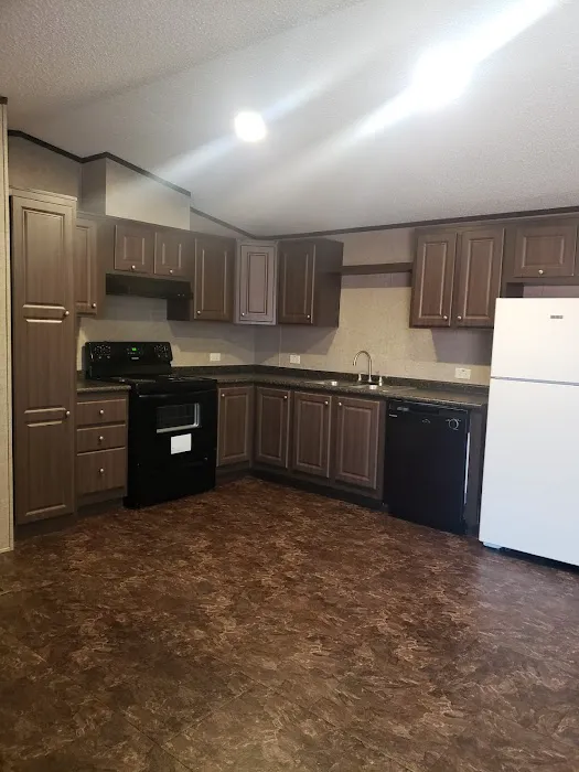 Ann Arbor Manufactured Housing Community Picture 3
