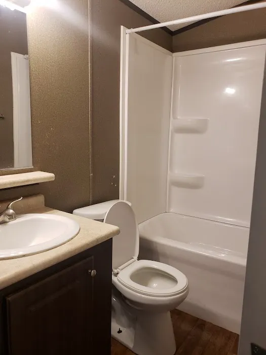 Ann Arbor Manufactured Housing Community Picture 9