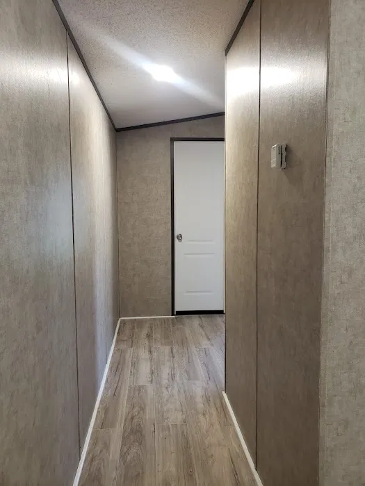 Ann Arbor Manufactured Housing Community Picture 10