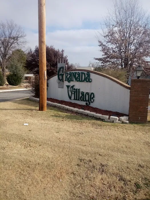 Granada Village Picture 4