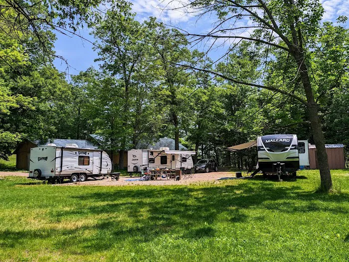 Trapper Arts Campground Picture 7