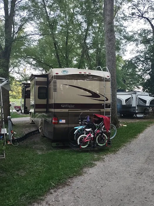 River View Campground Picture 2