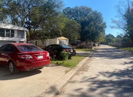La Hacienda Mobile Home Park