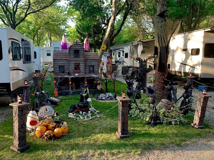 Kiesler's Campground & RV Resort Picture 5