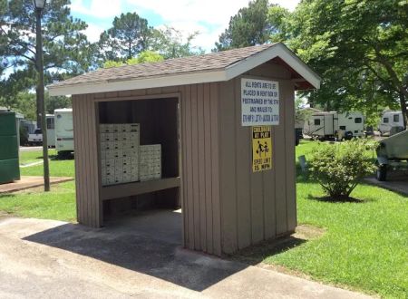 Baker's Mobile Home & RV Park