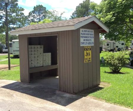 Baker's Mobile Home & RV Park