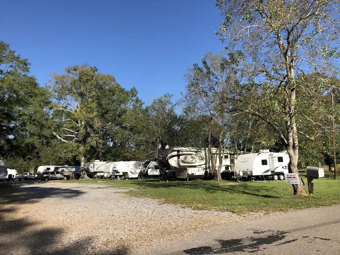 Feliciana Oaks RV Park Picture 7