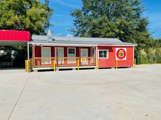Levee View RV Park Picture 8