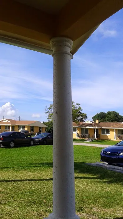 Murphy's Mobile Home Park Picture 1