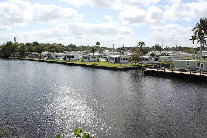Sun-N-Fun RV Park Picture 8