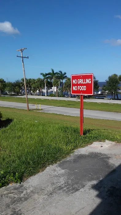 Pahokee Trailer Park Picture 2