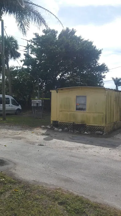 Pahokee Trailer Park Picture 3
