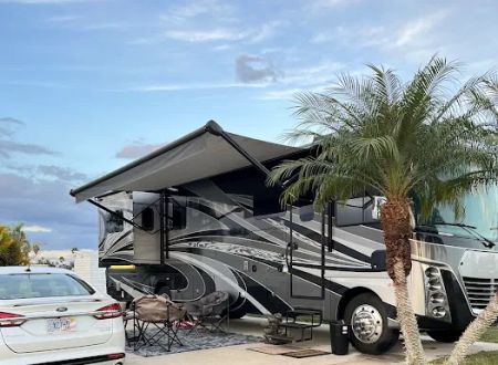 Live Oak RV Resort & Golf Course